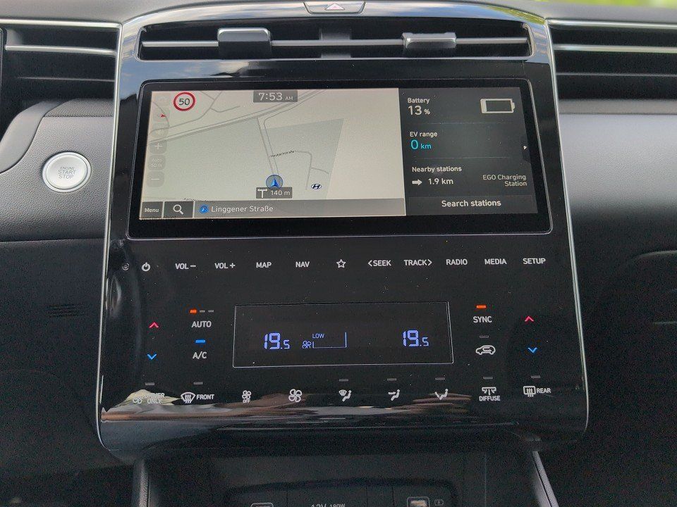 Fahrzeugabbildung Hyundai TUCSON PHEV 1.6T PRIME 4WD GARANTIE ASSIST-P+ 36
