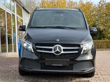 Bild 2 Mercedes-Benz V 300