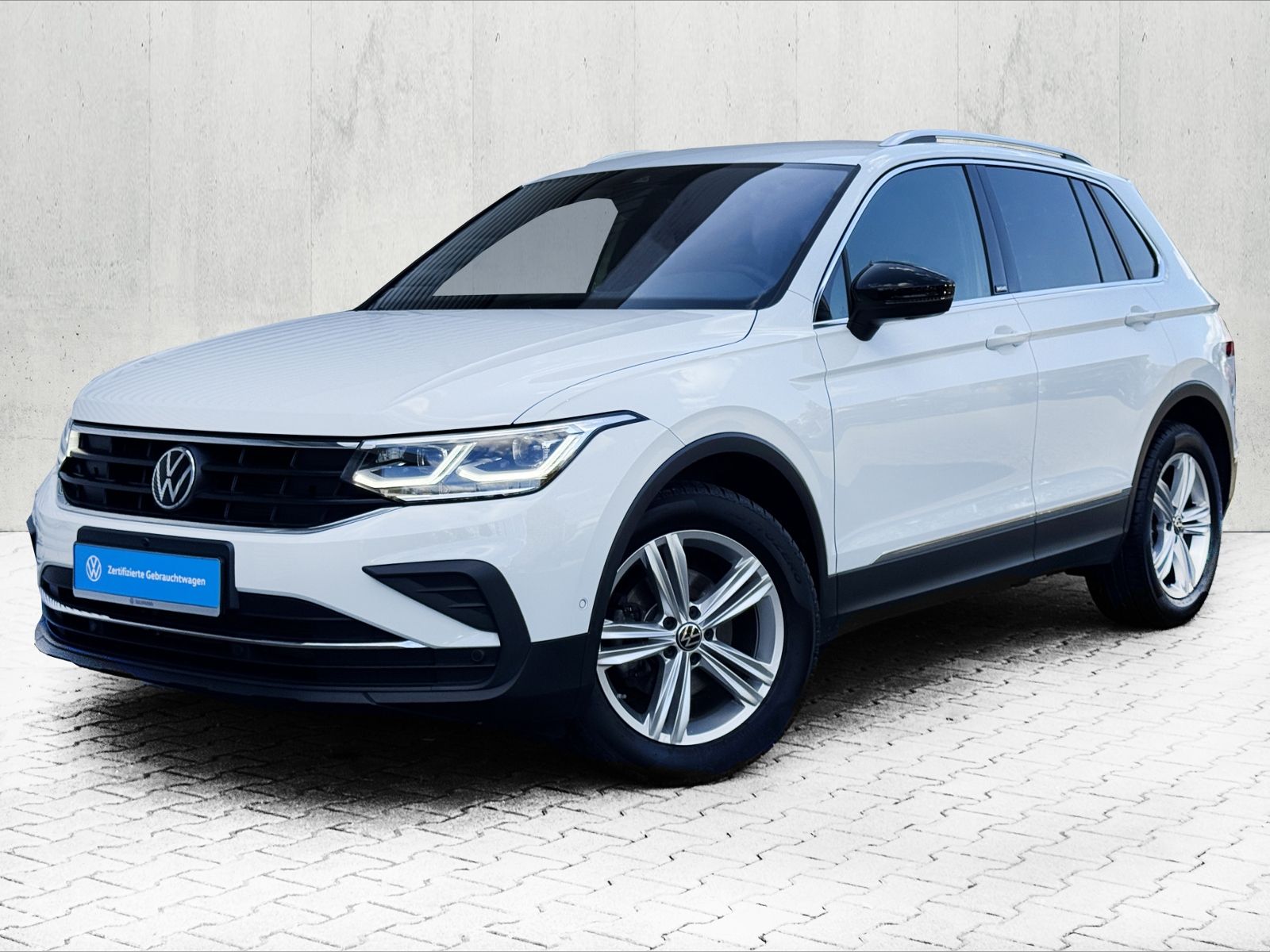 Tiguan 1.5 TSI DSG "MOVE" *AHK*NAVI*IQ.DRIVE*
