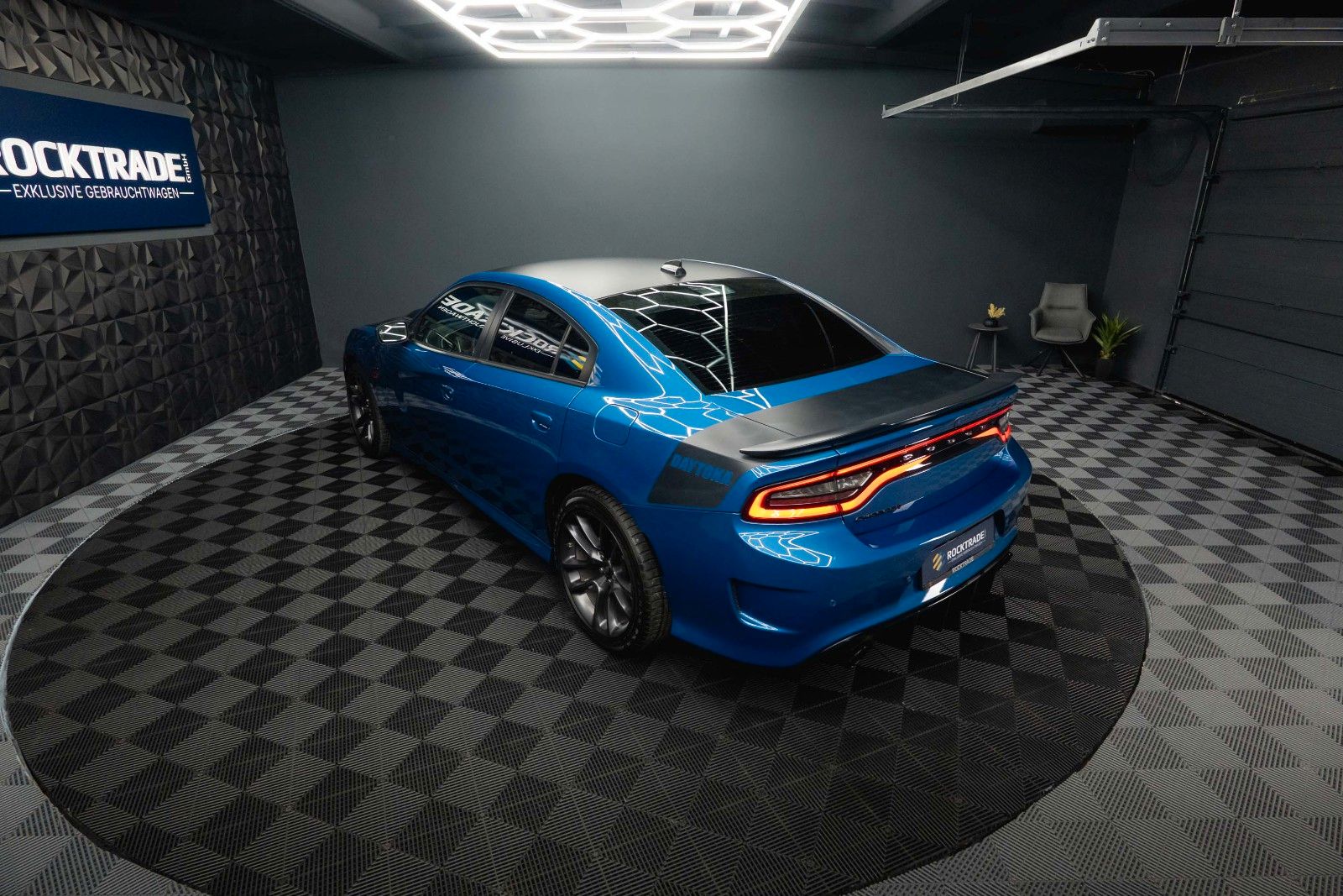 Fahrzeugabbildung Dodge Charger 5.7 V8 HEMI R/T DAYTONA Performance