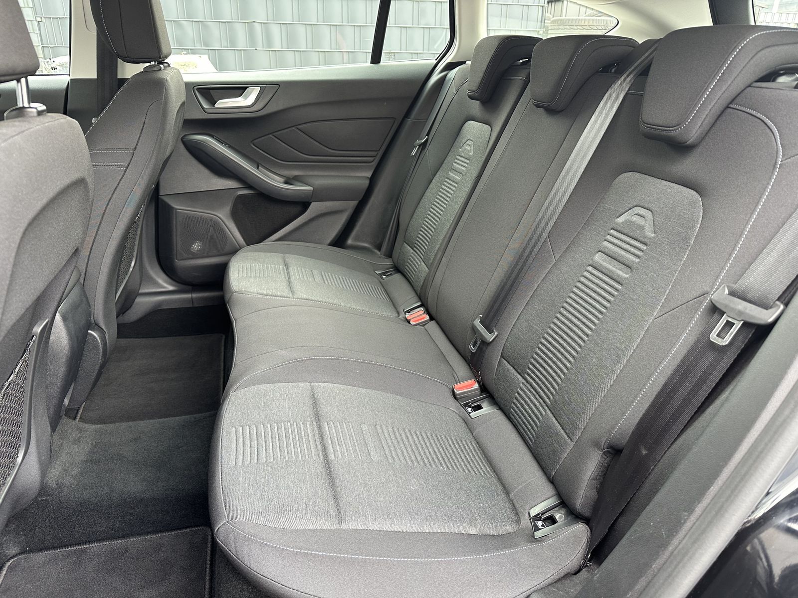 Fahrzeugabbildung Ford Focus Turnier 2.0 EB Aut. Active NAV+LED+KAM+ACC