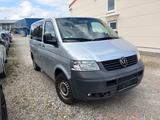 Volkswagen T5 Transporter Kasten-Kombi Kombi - VW T5 Transporter von 2004