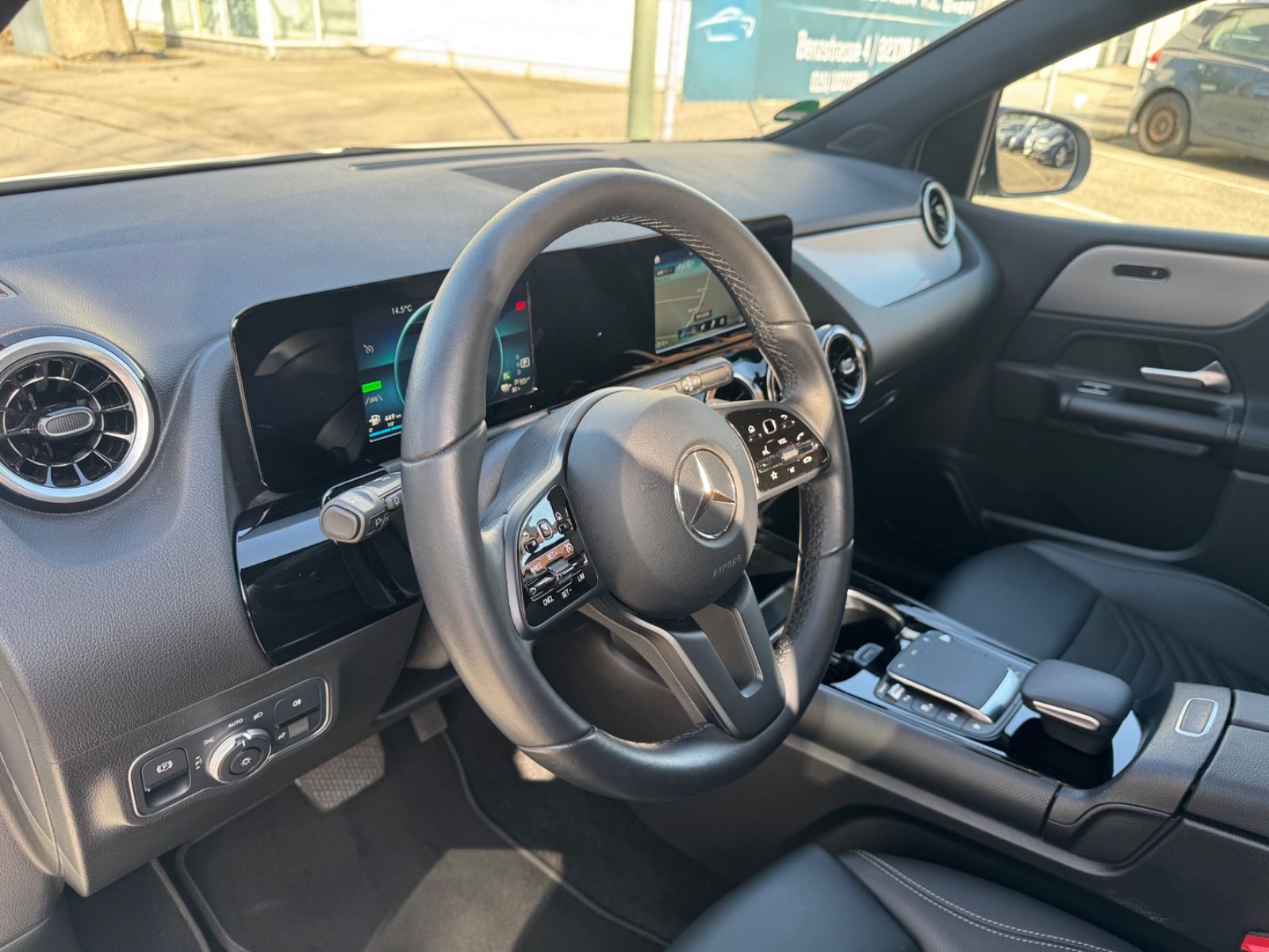 Mercedes-Benz B 250e LED/Navi/Kam/Leder/Spur&Park-Ass./SZH/18" foto 13