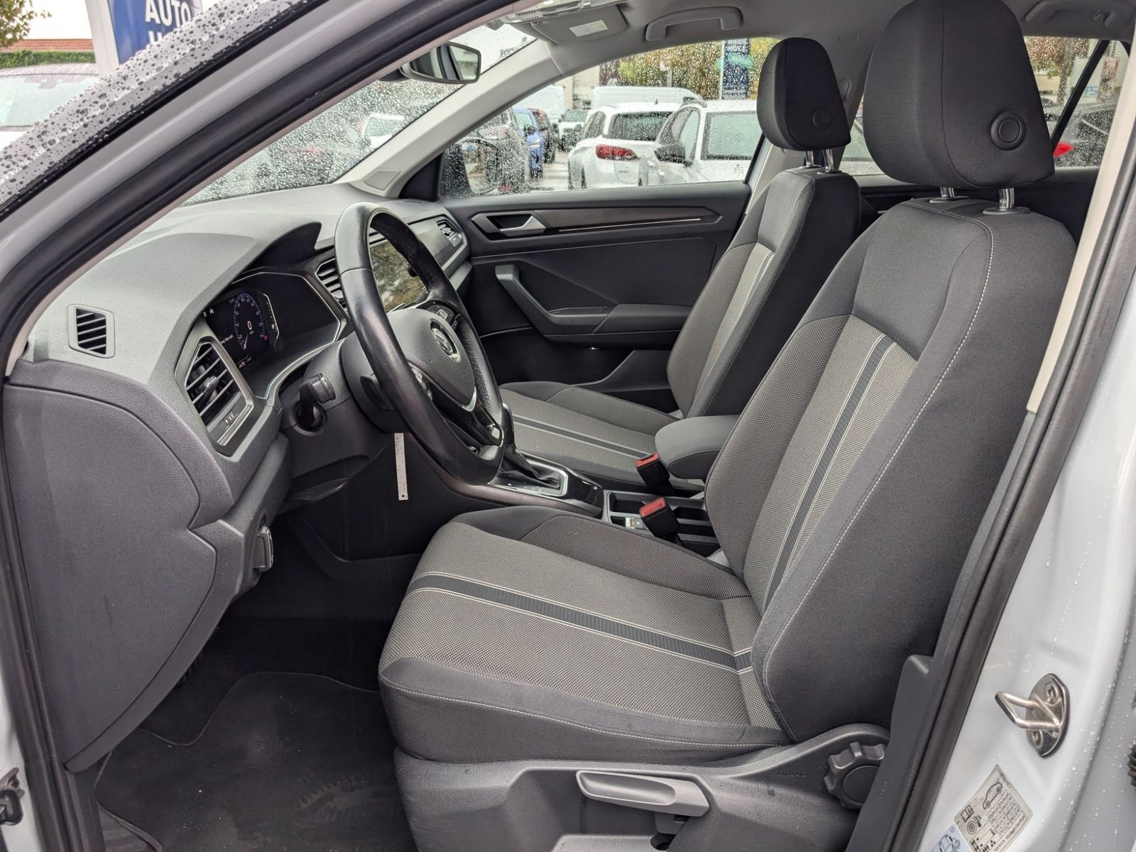 VW T-Roc 2.0 TDI Style Automatik Navi ACC – Bild 8