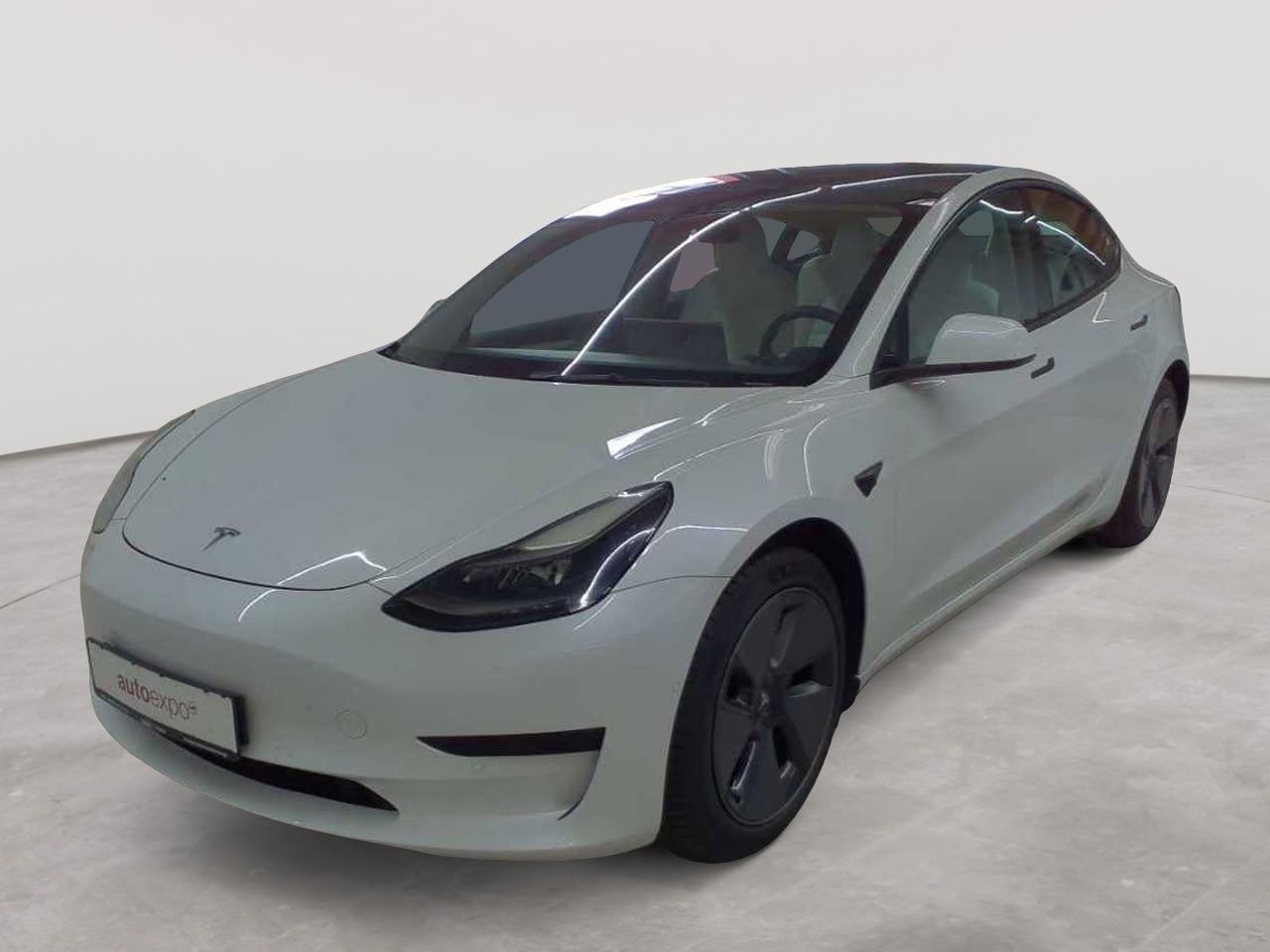 Tesla Model 3 Standard Reichweite Plus foto 2