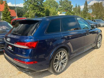 Audi Q7 - 6