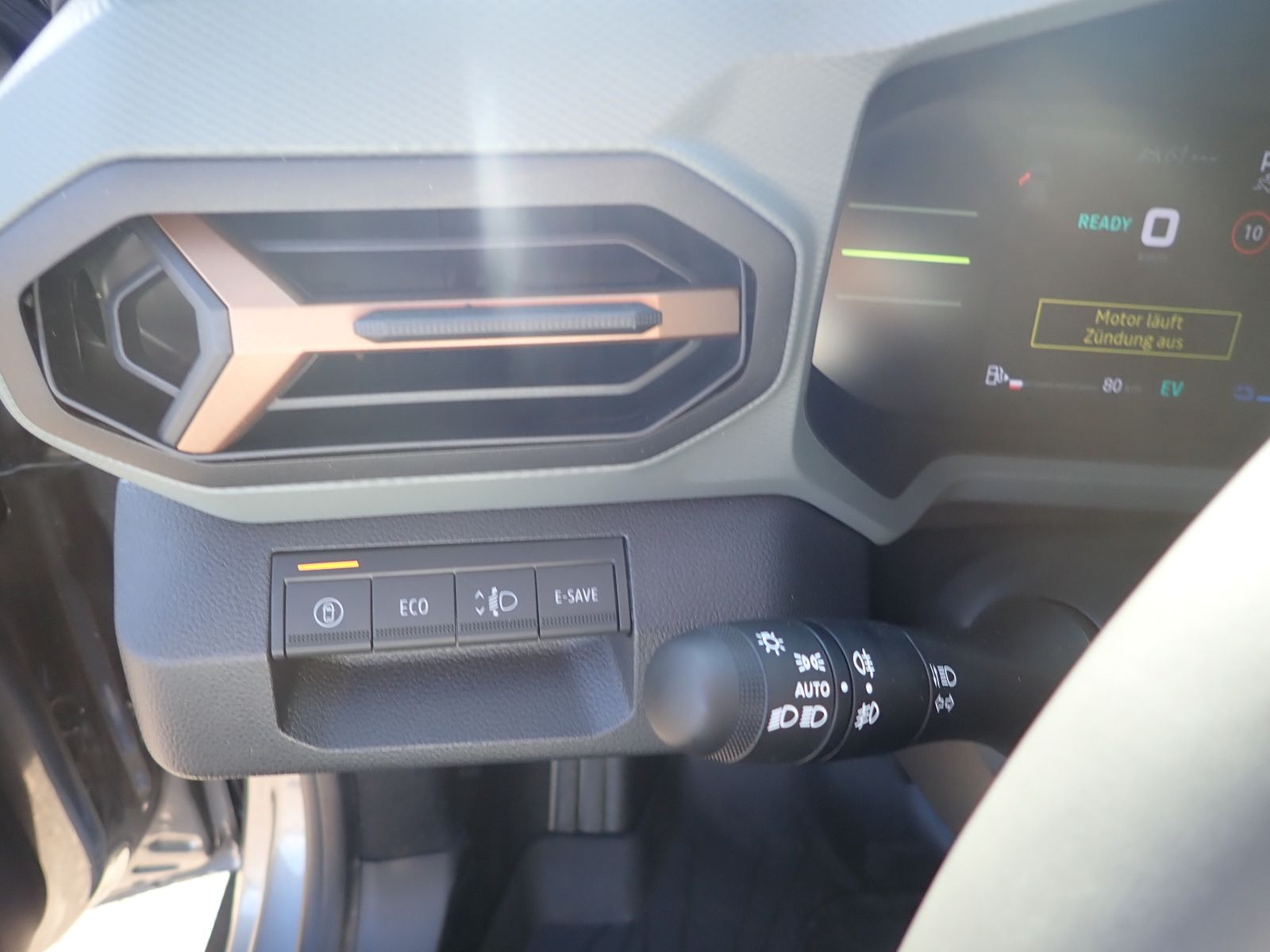 Fahrzeugabbildung Dacia Duster Extreme+ HYBRID 140