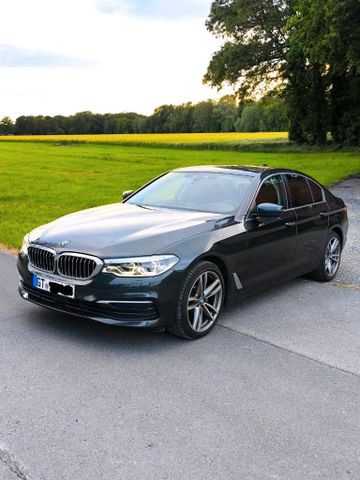 BMW BMW 520d g30 x Drive Top FESTPREIS!!!