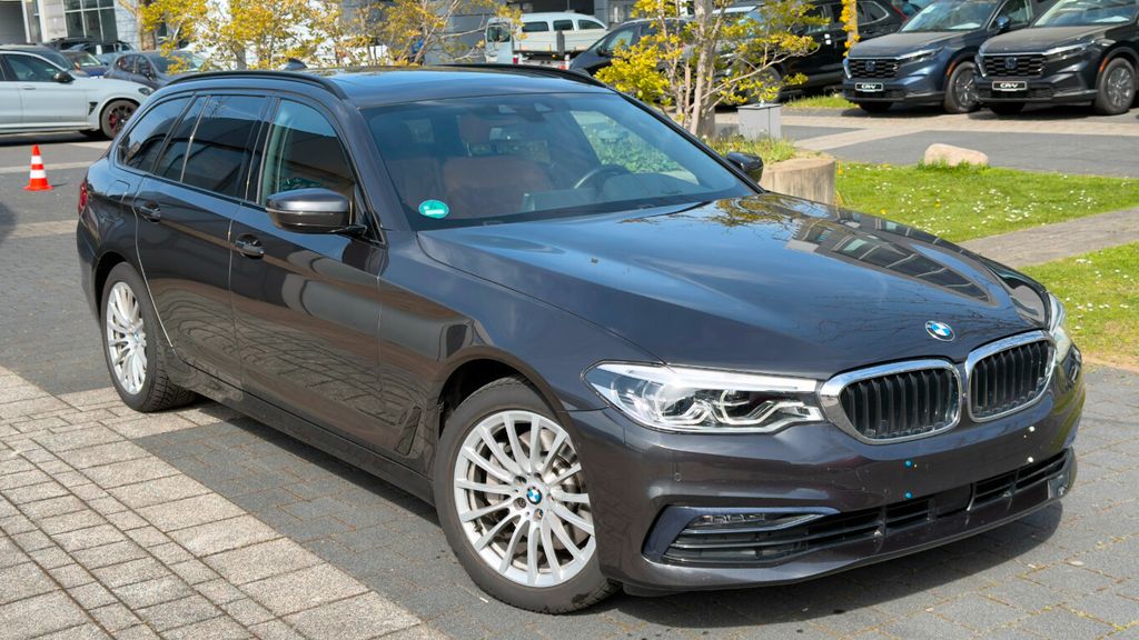 Image of BMW 530