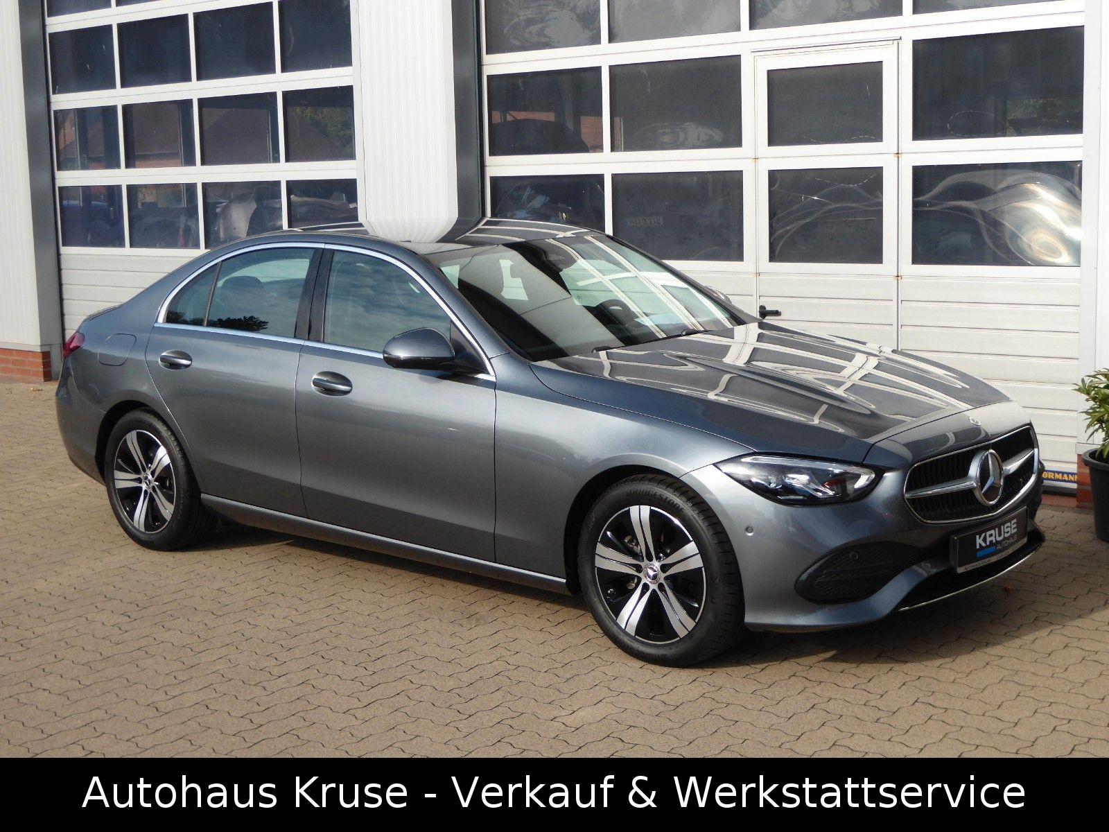 Mercedes-Benz C 180 AVANTGARDE+AHK+360°-KAM+LED