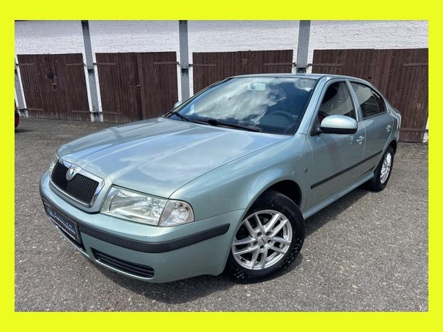 Skoda Octavia Lim. Tour AHK vom Rentner Alus TOP