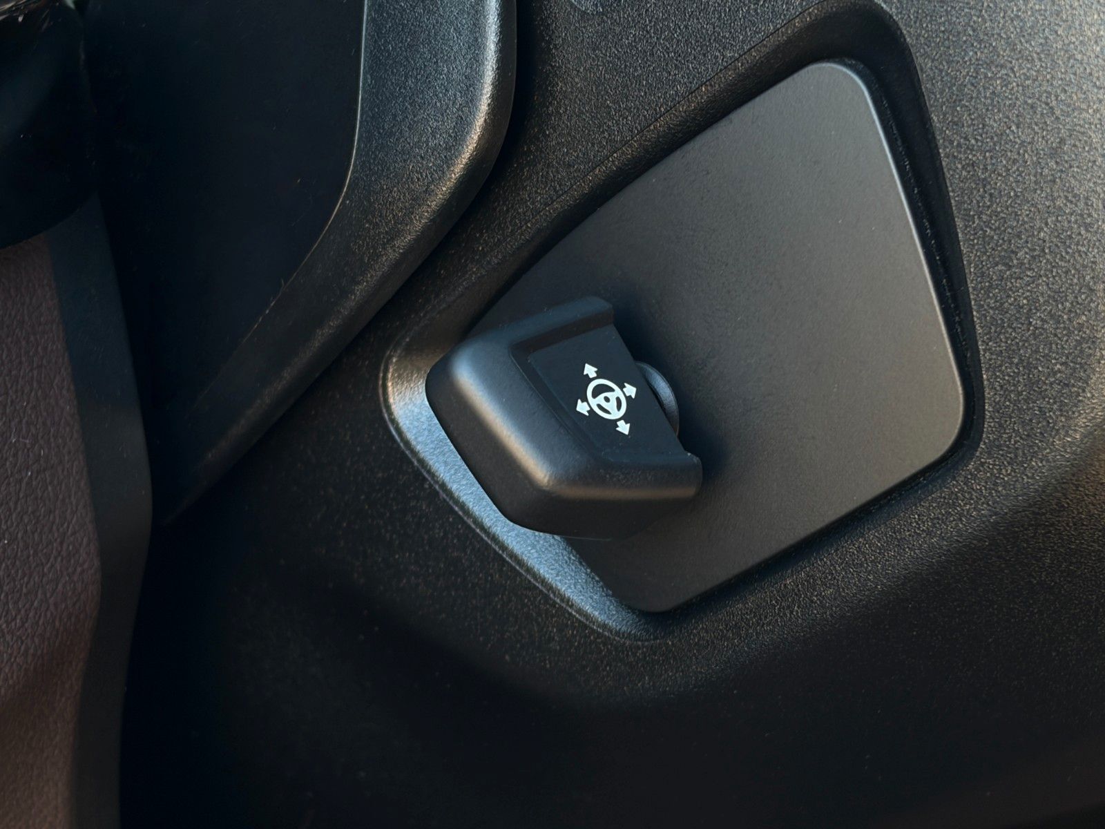 Fahrzeugabbildung BMW M550i xDr GSD Laser HuD 360° DAProf SBL H&K AHK