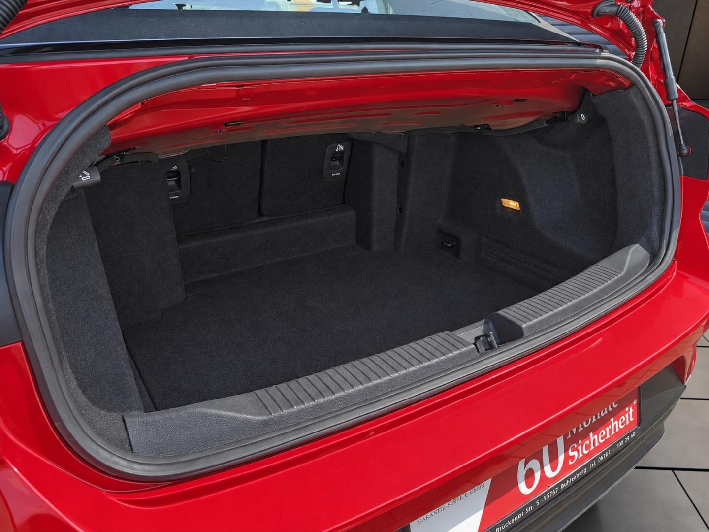 Volkswagen T-Roc Cabriolet Style AHK NAVI ACC DAB+ SHZ PDC
