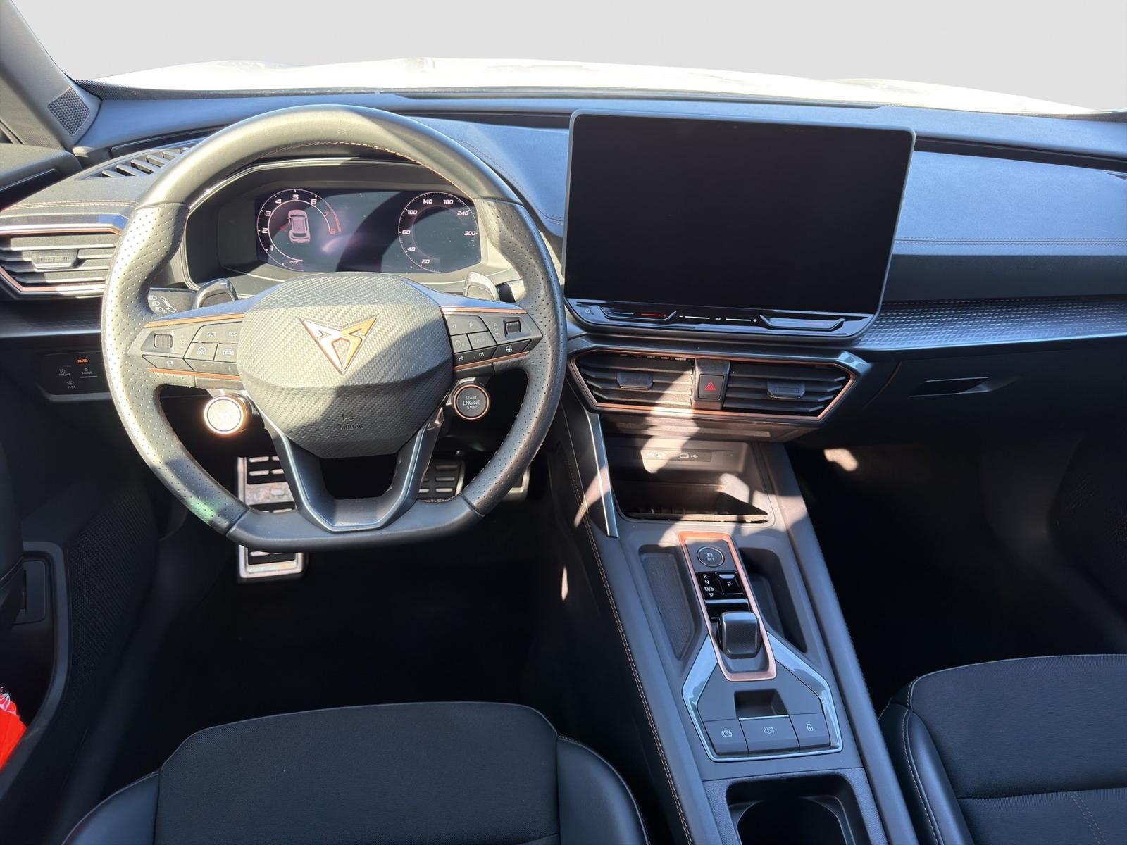 Cupra Formentor 1.5eTSI Navi Kamera Keyless SHZ LHZ St