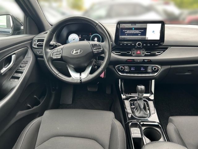 Fahrzeugabbildung Hyundai i30 Advantage Navi Digitales Cockpit LED Apple C