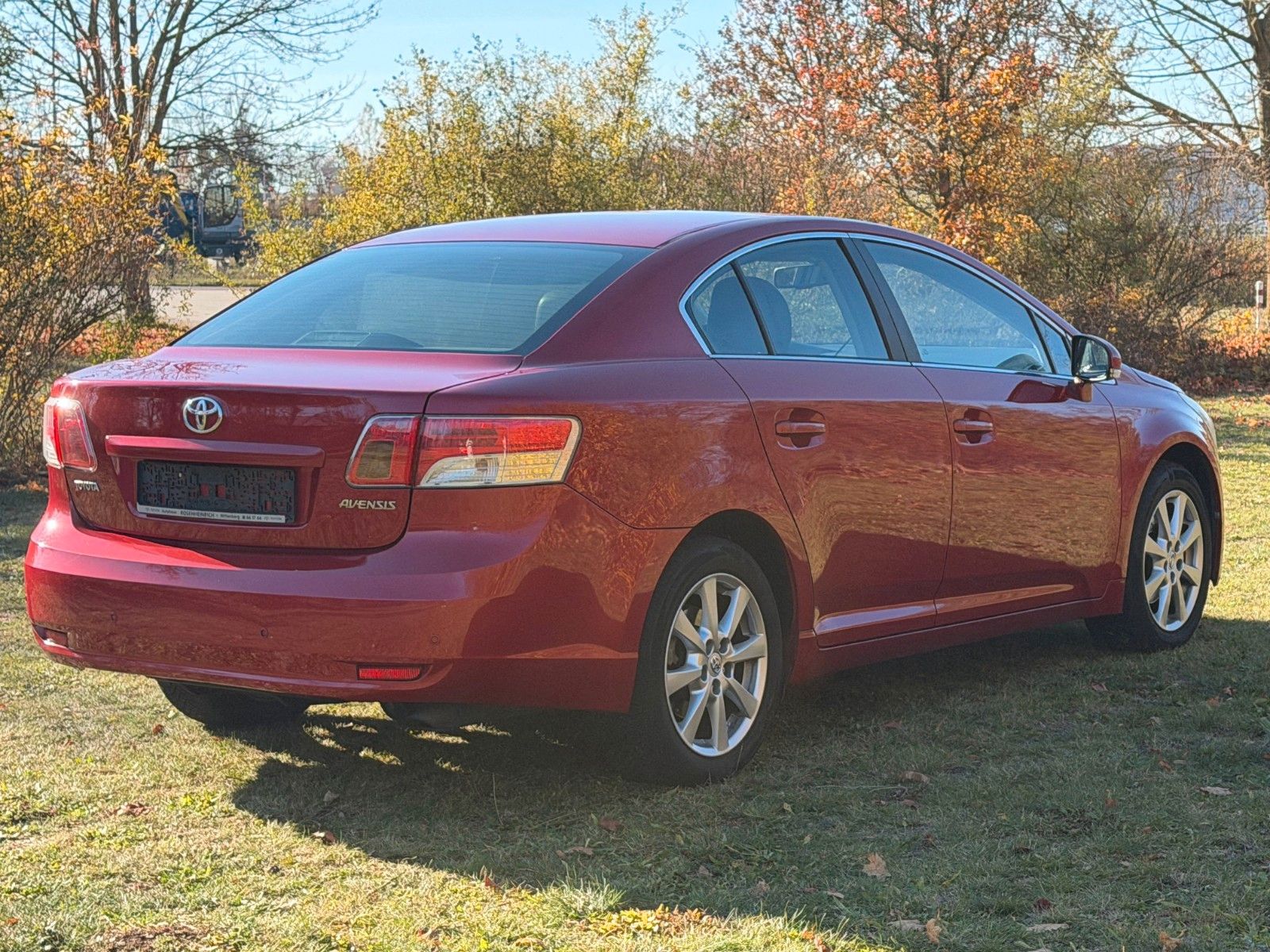 Fahrzeugabbildung Toyota Avensis 2.0 Executive AT *Allwetter*Stzhzg*PDC*