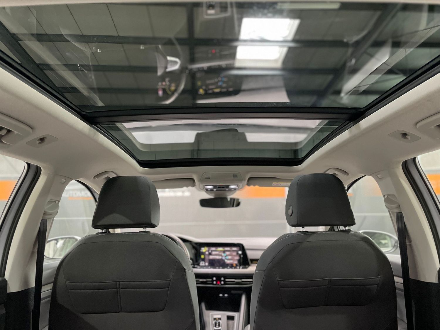 Fahrzeugabbildung Volkswagen Golf Style Highline #Virtual#LED#ACC#Pano#Ambien