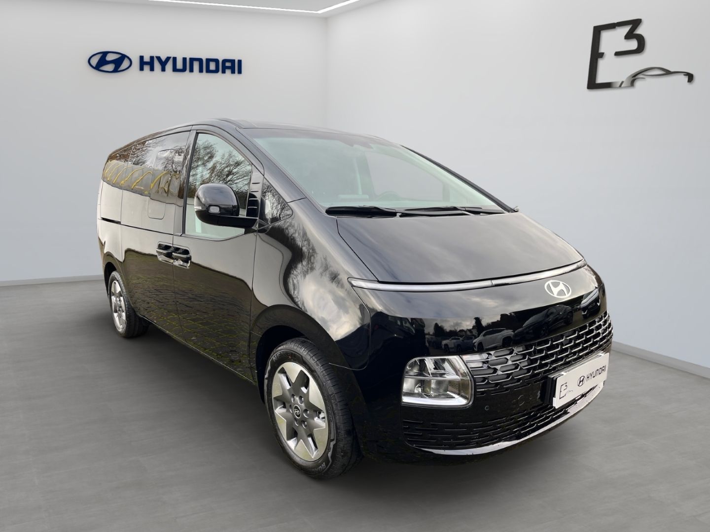 Hyundai STARIA Hybrid 1.6 Turbo 6-AT 2WD PRIME Park-Pake imagem 2