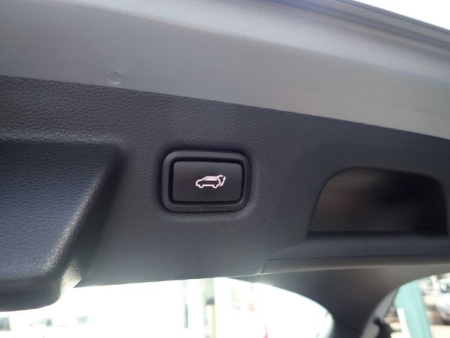 Fahrzeugabbildung Kia XCeed Spirit 1.5 T-GDI Exclusiv Paket, Navi Pake