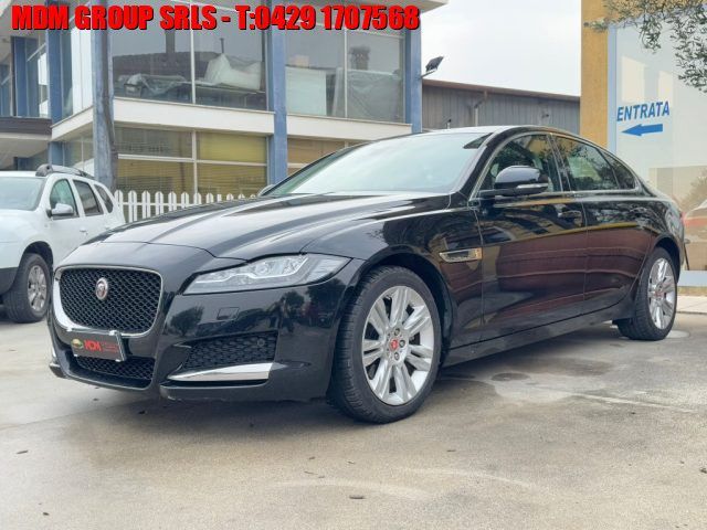 Jaguar JAGUAR XF 2.0 D 180 CV aut. Chequered Flag