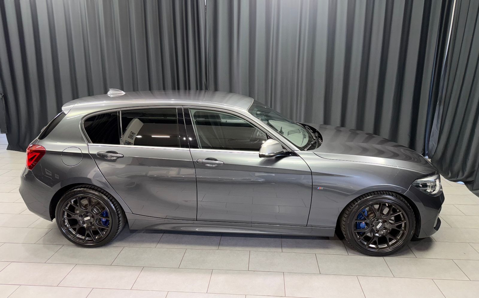 Fahrzeugabbildung BMW M140i xDrive Special Edition |LED|DEUTSCHES FZG
