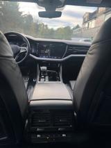 Volkswagen (USt ausw.)Touareg R-Line 3.0 V6 TFSI 250kW 4M  - Volkswagen Touareg mit Benzin-Antrieb: Geländewagen, 3.2