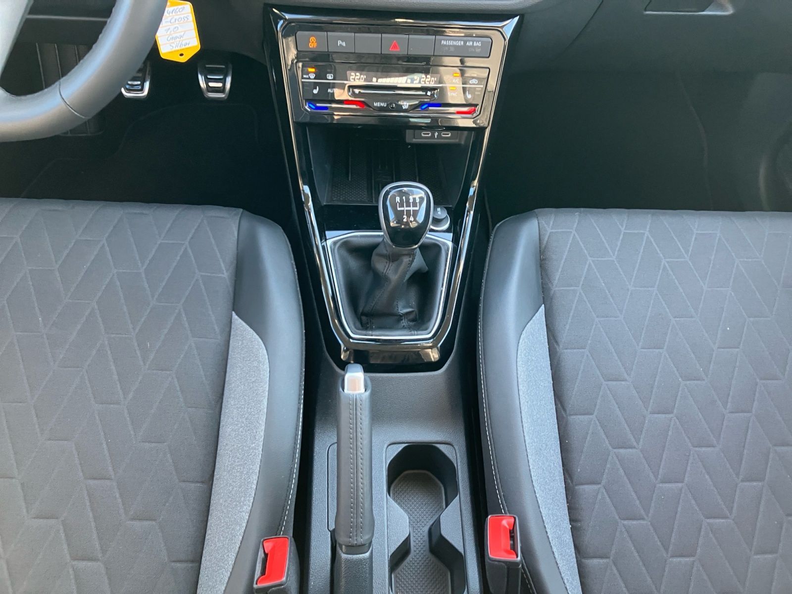 Volkswagen T-Cross - Bild 9