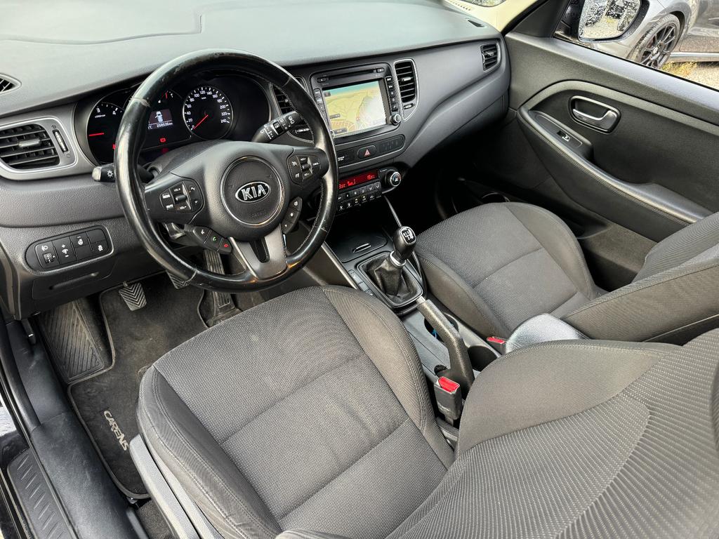Kia Carens