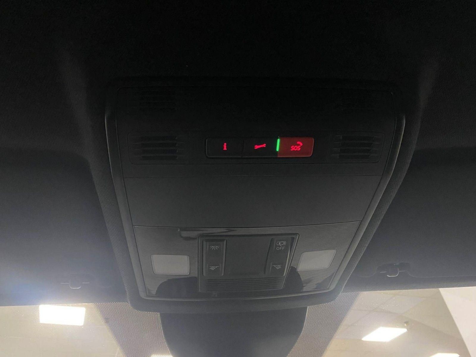 Fahrzeugabbildung SEAT Arona 1.5 TSI FR DSG GARANTIE 5+ACC+AHK+Spurwech