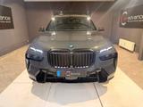 BMW X7 xDrive40d M Sport Pro "22" *FULL OPTION* - BMW X7: M