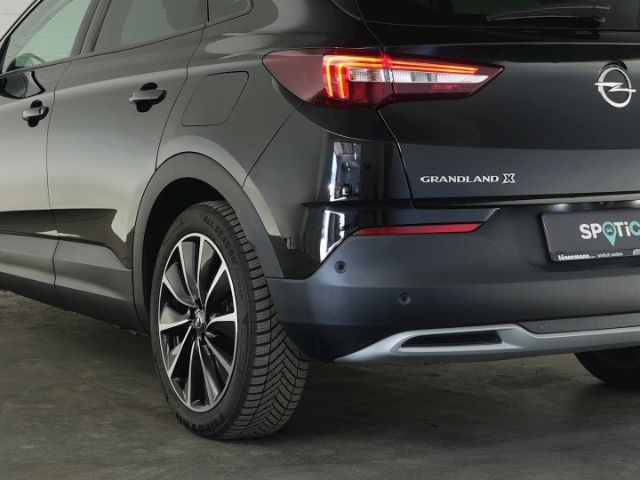 Grandland X ULTIMATE 4X4 PHEV AT+LED LICHT+NAVI+