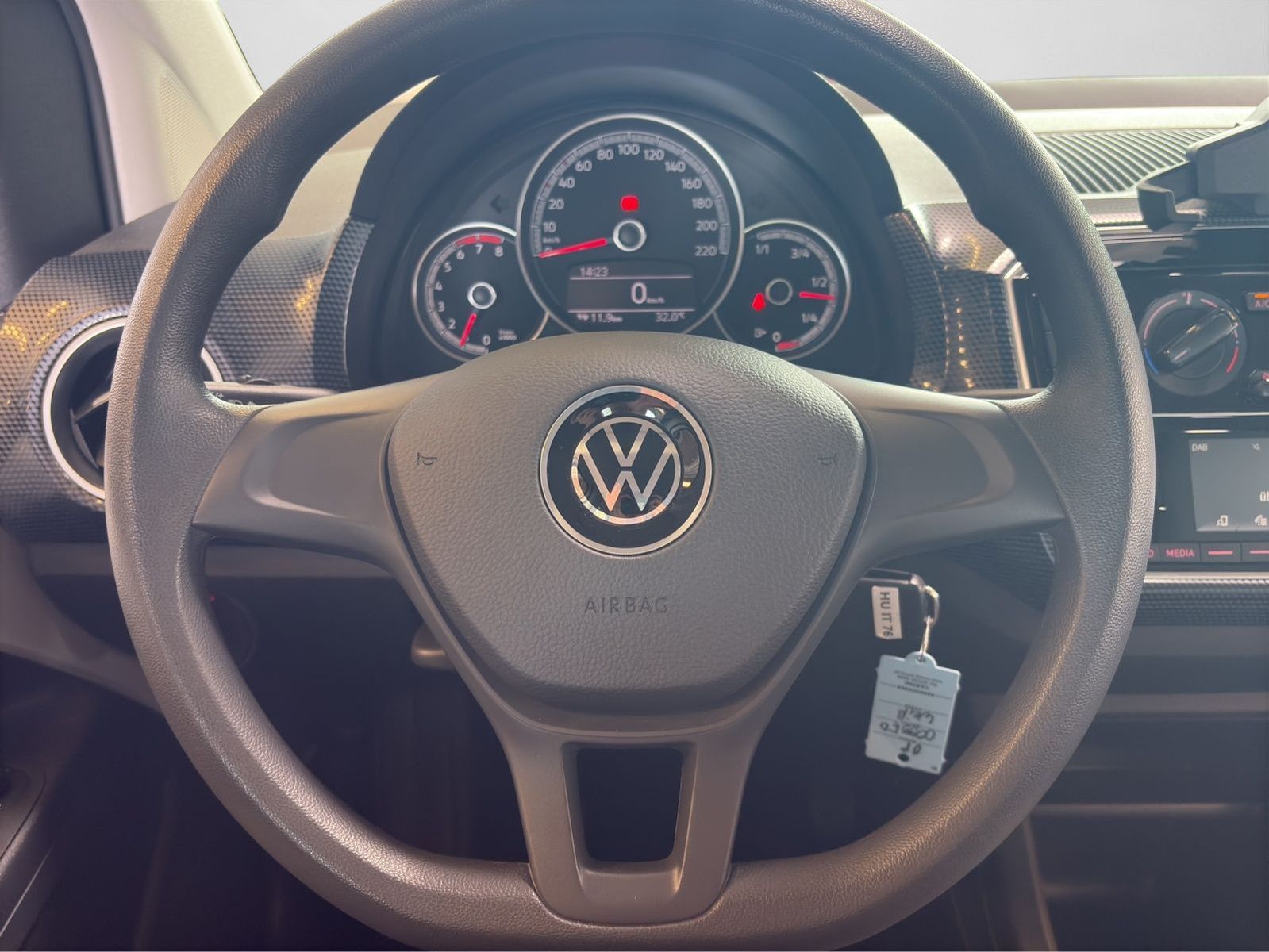 Volkswagen up! - Bild 10