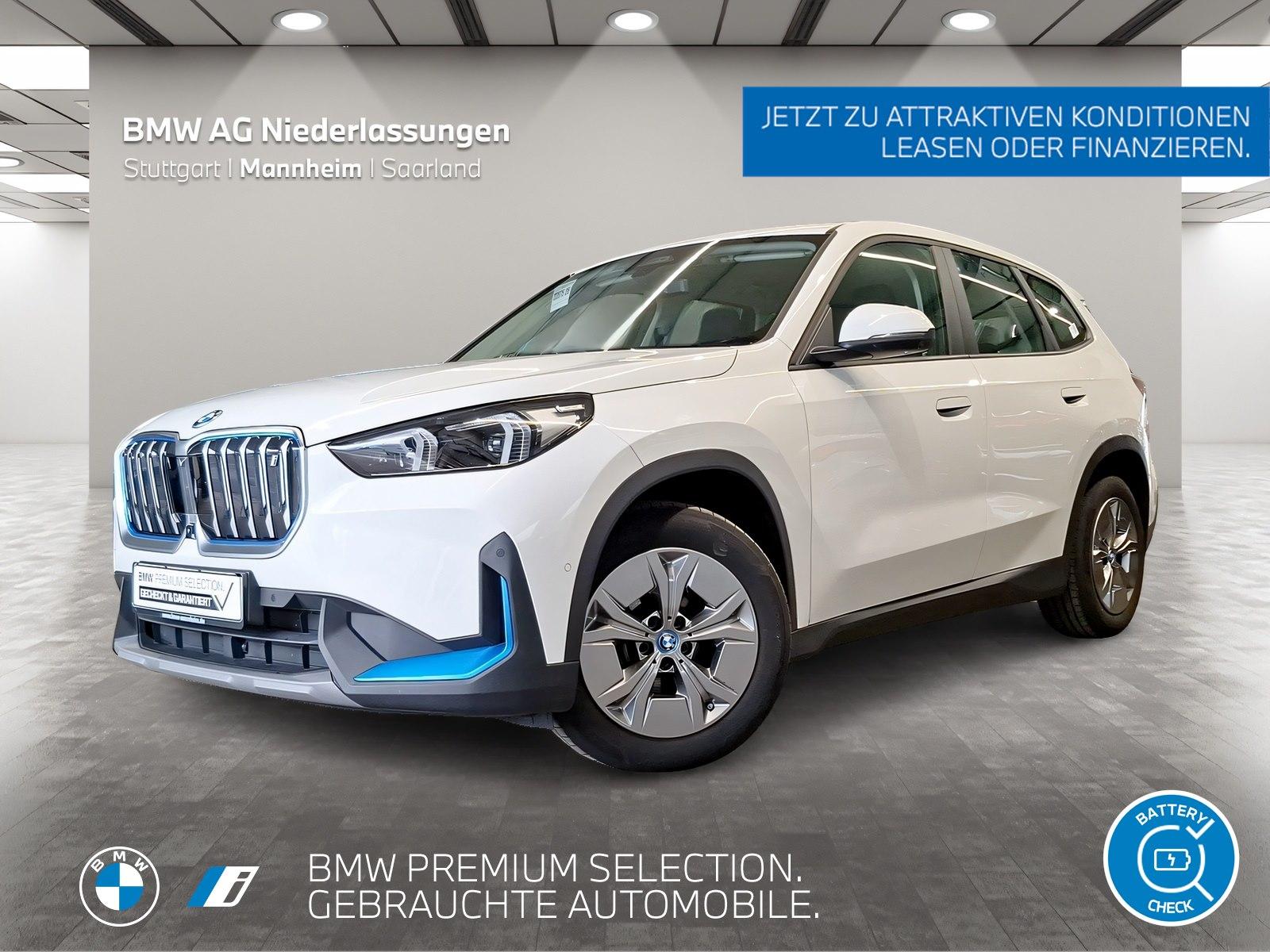 BMW iX1 xDrive30 LiveCockpitProf Head-Up Kamera LED