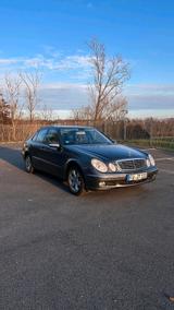Mercedes-Benz Mercedes E220CDI W211 Rentner Fahrzeug, Au... - gebrauchte Mercedes-Benz E 220 aus dem Jahr 2005