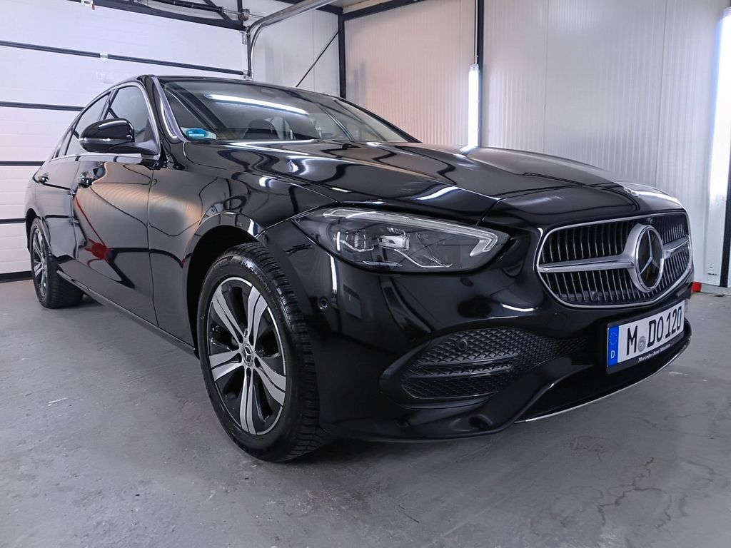 Image of Mercedes-Benz C 180
