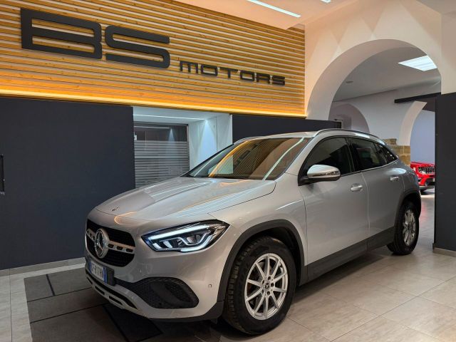 MERCEDES-BENZ Mercedes-benz GLA 200 d Automatic Business Extra