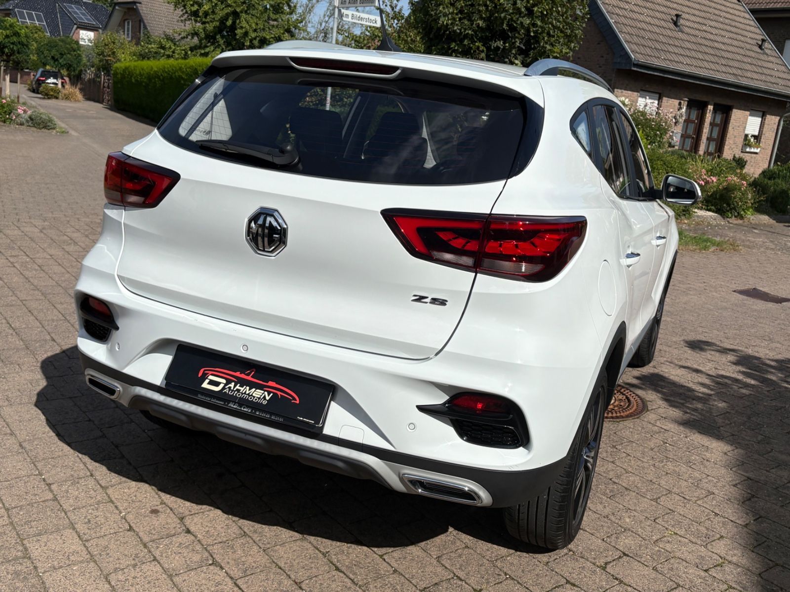 MG ZS
