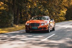 Fahrzeugabbildung Bentley Continental GTC 6.0 W12 Speed 4WD*Mwst*