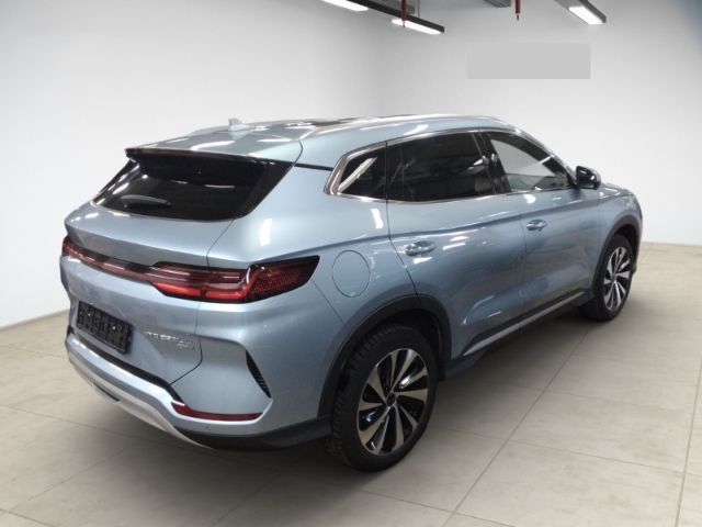 BYD SEAL U