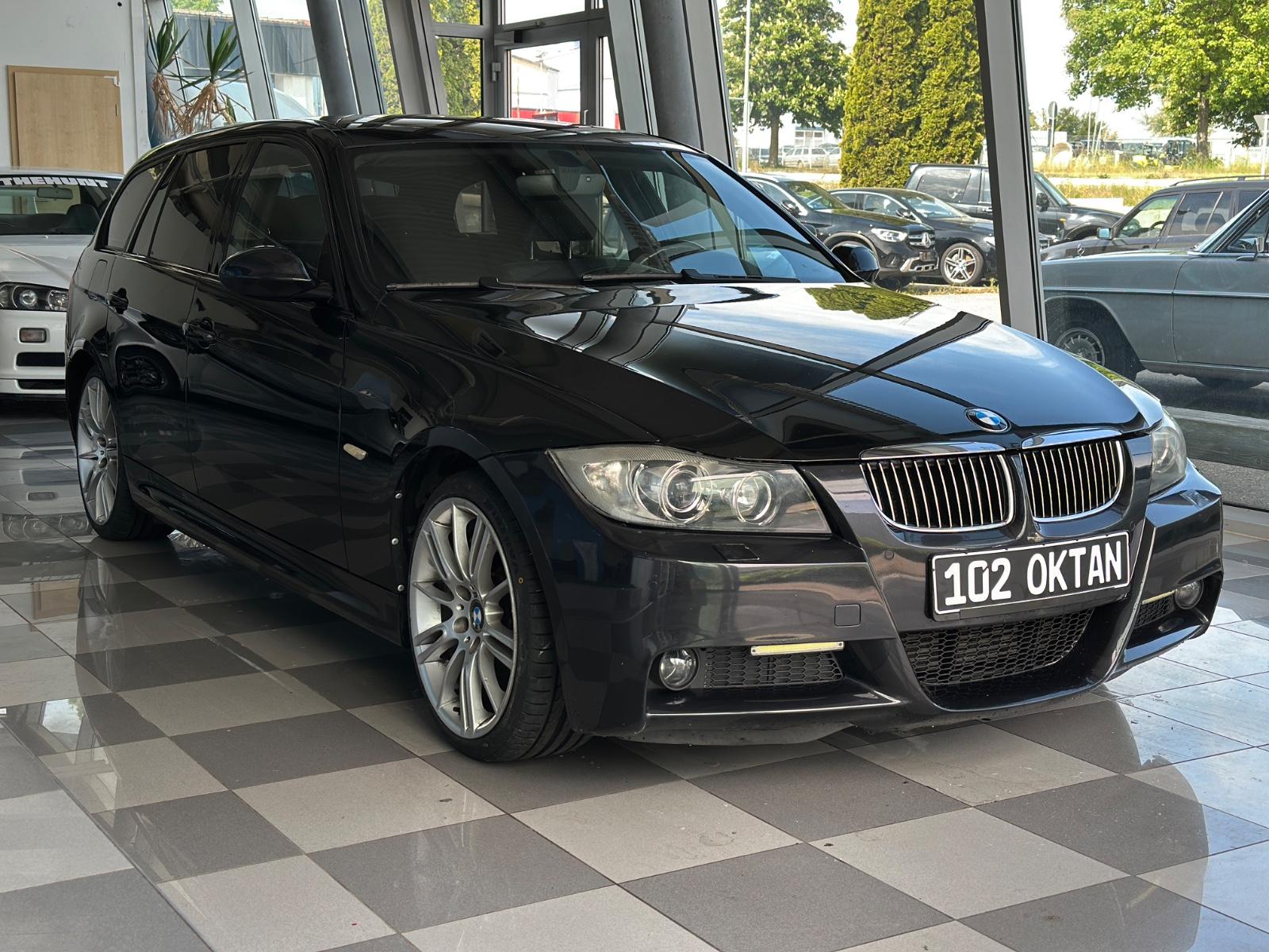 BMW 330d xDrive*M-Paket*AHK*M-Sport