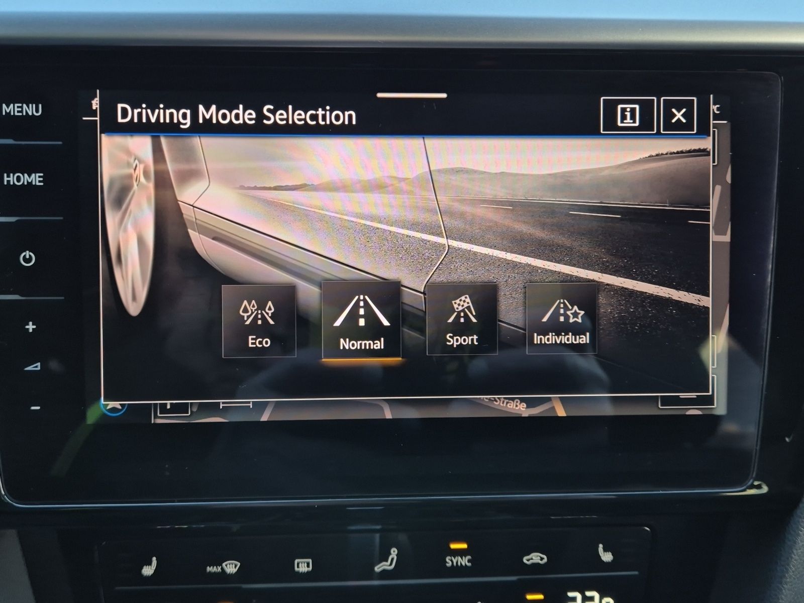 Fahrzeugabbildung Volkswagen Arteon SB TDI R-Line DSG 4M Matrix Navi AID ACC