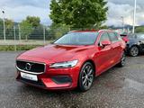 Volvo V60 2.0D3 Kombi Navi Klima LED Alu Kamera Euro6* - Volvo V60 mit Diesel-Antrieb: 2.0