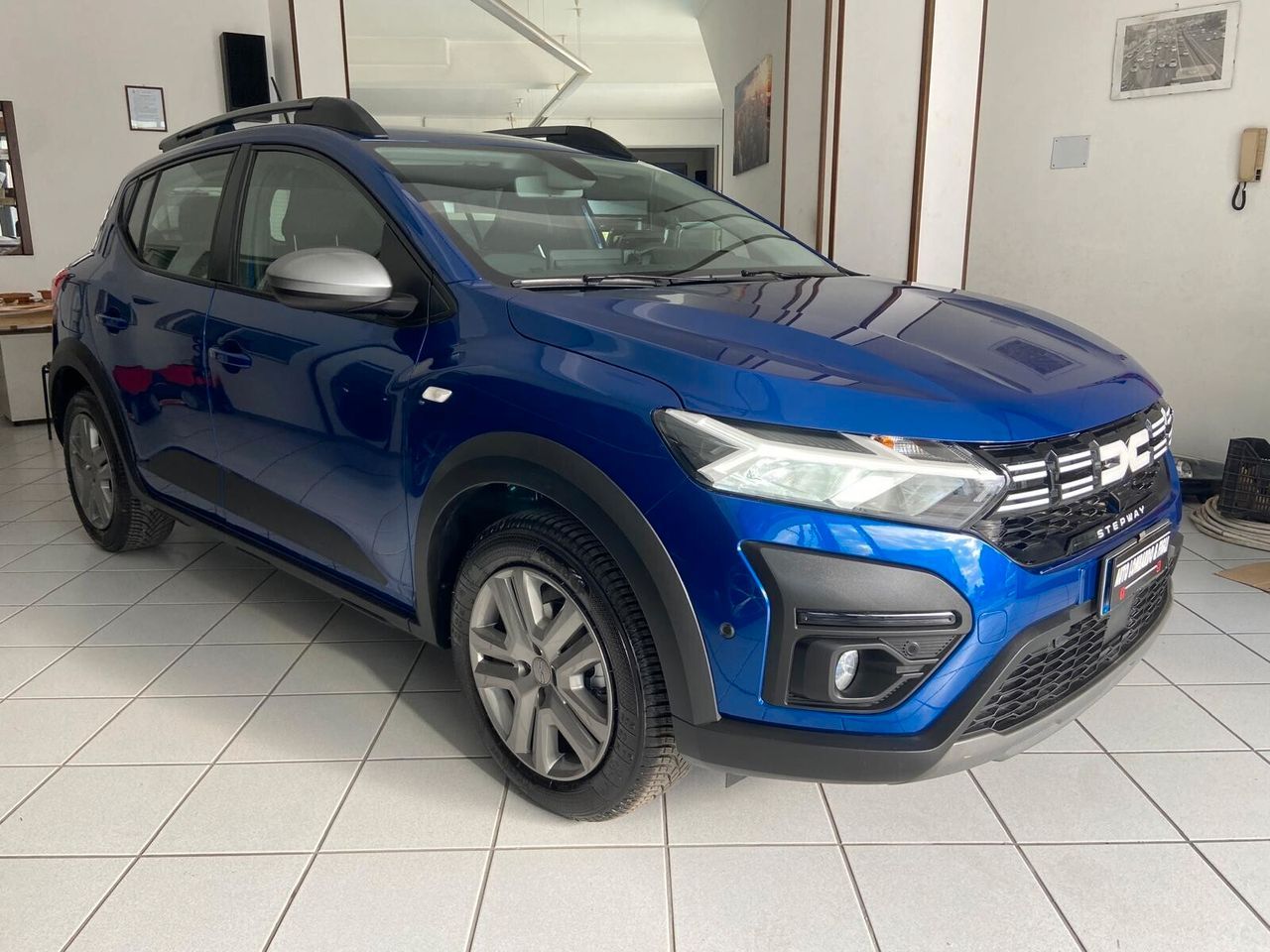 Other Dacia Sandero Stepway 1.0 TCe 90 CV Expression imagem 2