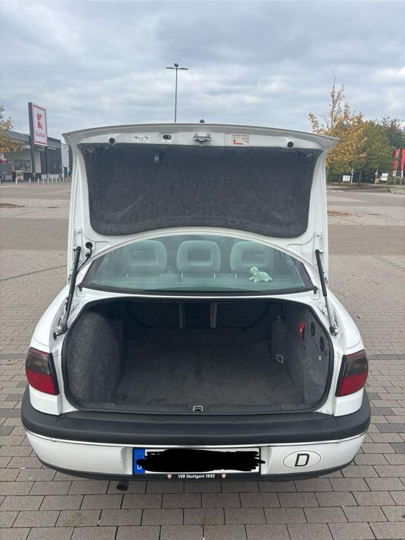 Opel Omega