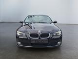 BMW 320i Coupe - BMW 320 aus 2008: 320i