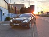 BMW 750D xDrive (381 ps) - BMW 750 in Stuttgart