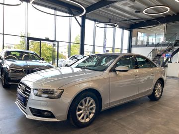 Audi A4 Lim. Ambiente *Xenon*Navi*Standheizung*