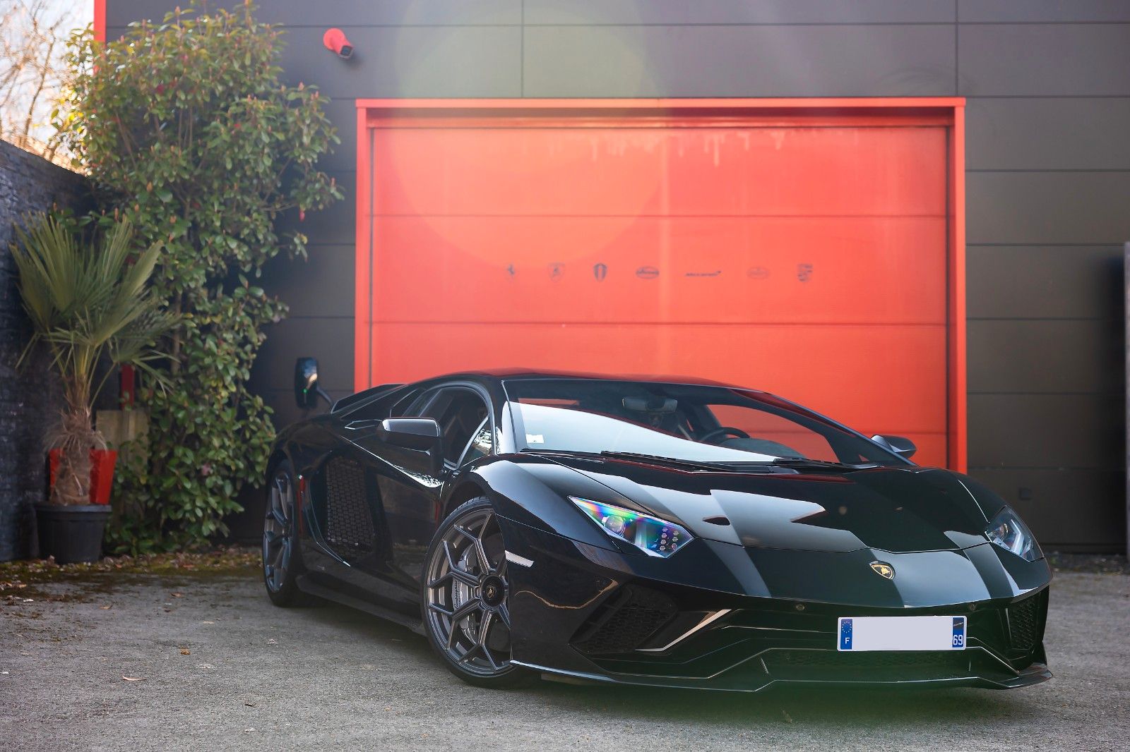 LAMBORGHINI Aventador