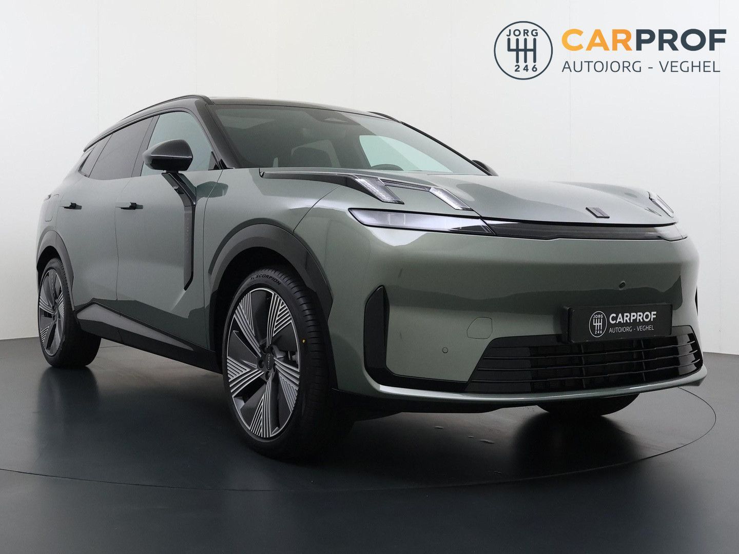 Lynk & Co 08