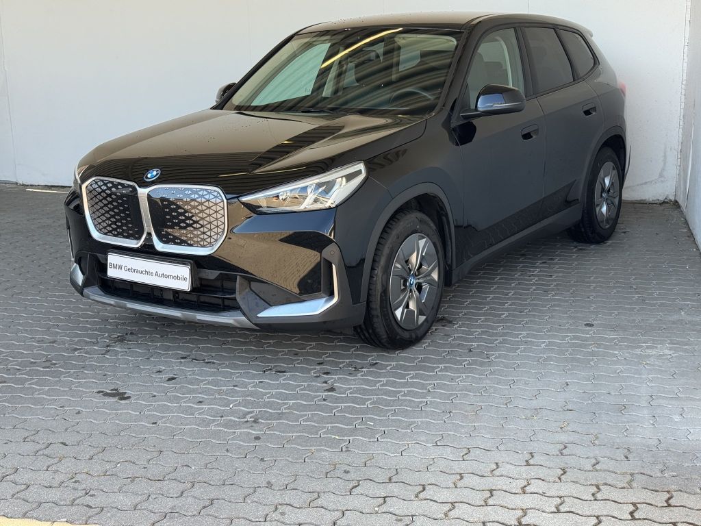 Image of BMW iX1
